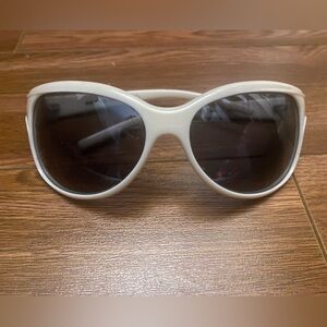 D&G bug eyes style  white sunglasses